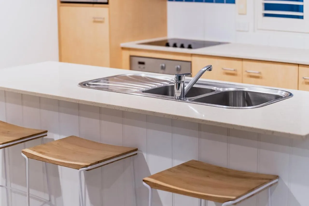 아파트 Tropical Retreat In 2 Bedroom Townhouse 누사빌 오스트레일리아